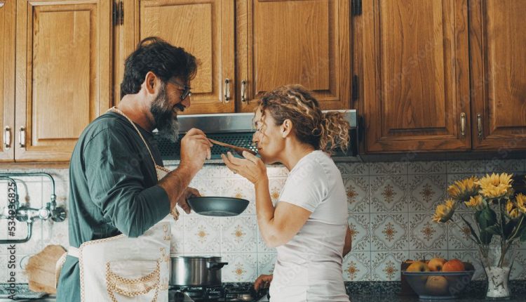 Couple-2-750x430